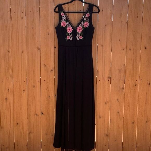 Take 50% OFF- Premier Armor Women's Dress, Size-6 - Picture 5 of 15